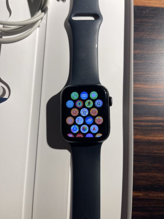 Apple Watch SE 44 mm