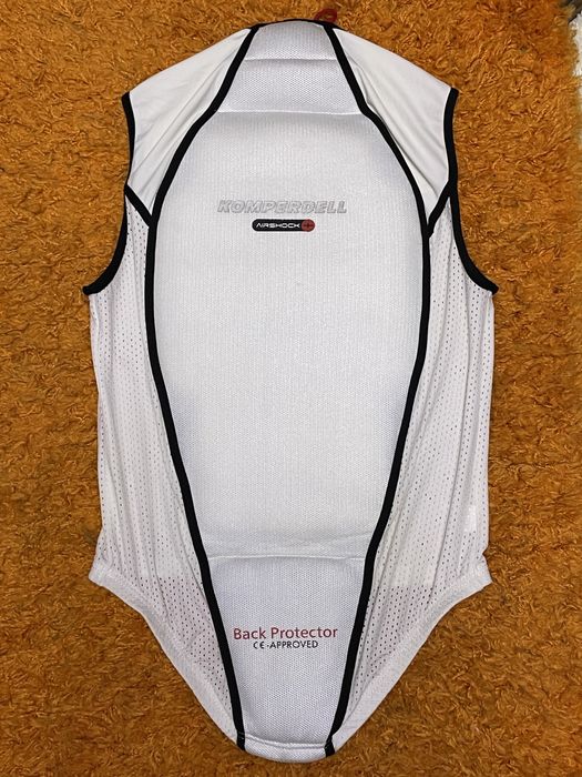 Защита спины велочерепаха моточерепаха мотозащита komperdell airshock+