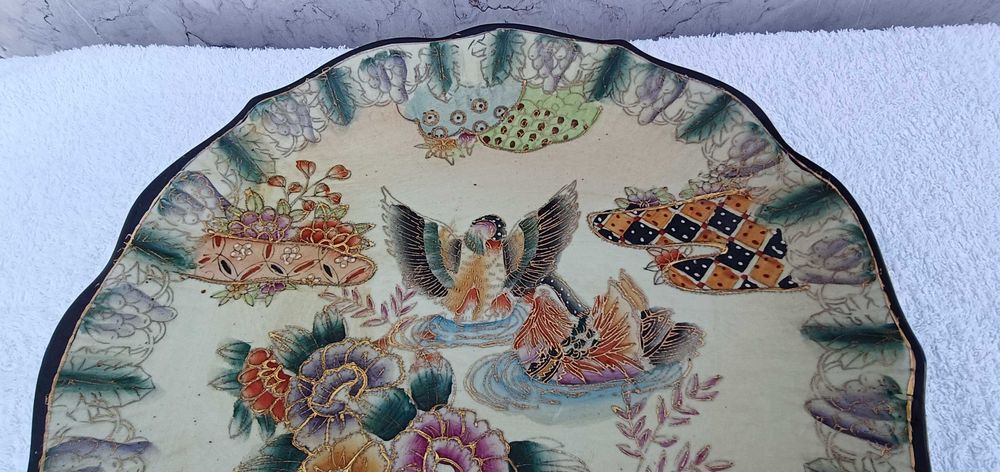 Prato oriental porcelana