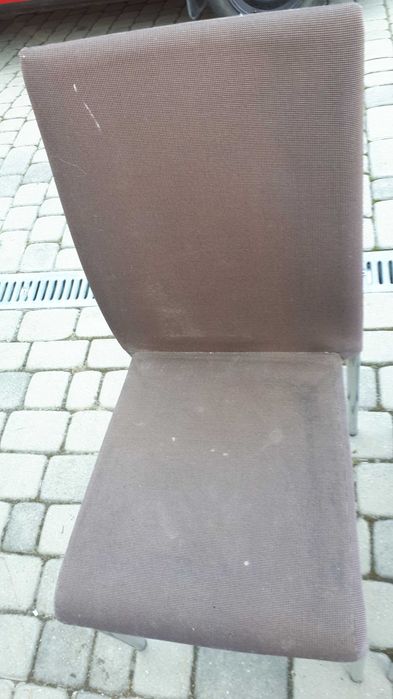 Dwa krzesła metal/materiał