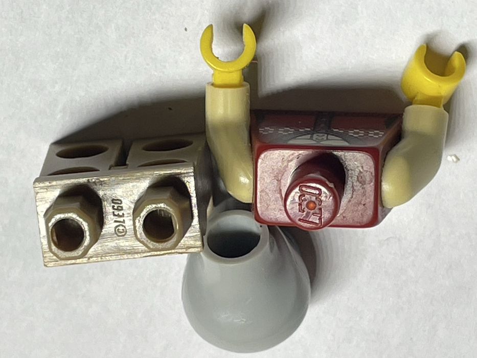 Lego минифигурки Лего Инопланетянен и Альпинист