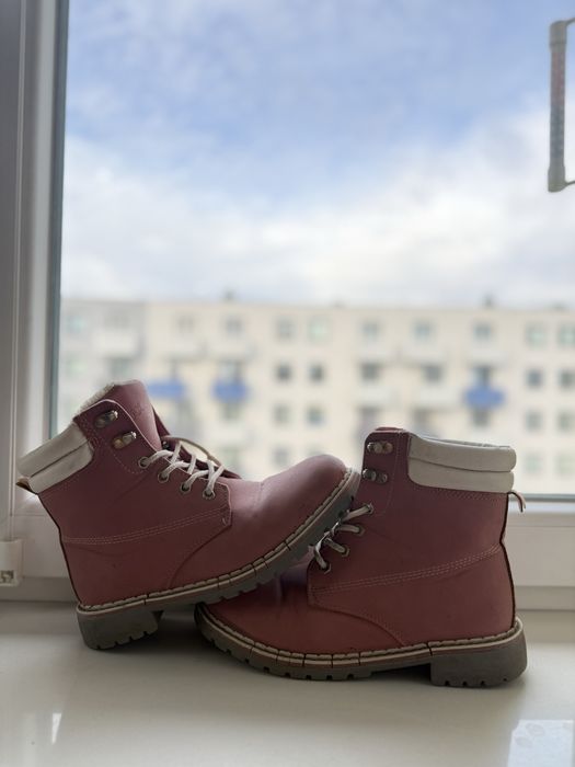 Buty damskie zimowe cieplutkie