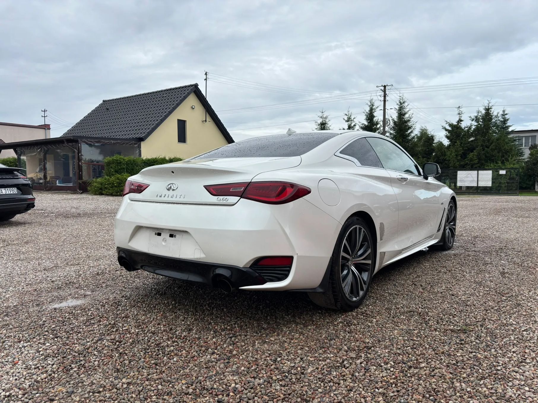 Infiniti Q60