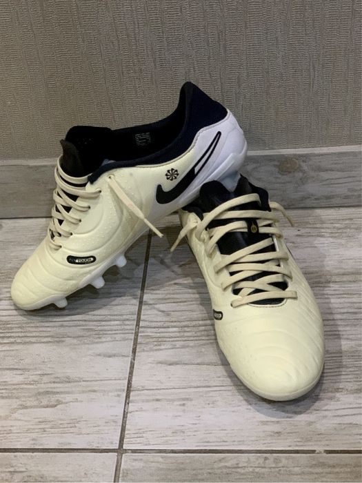 Бутси Nike Tiempo Legend 10 Academy Yellow/White DV4337-700