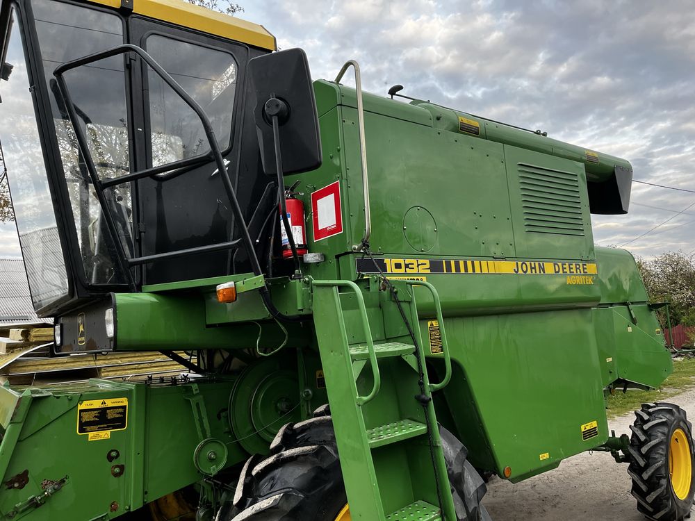 Комбайн  John Deere 1032/1042 Джон Дир 1032/1042 Стан Нового