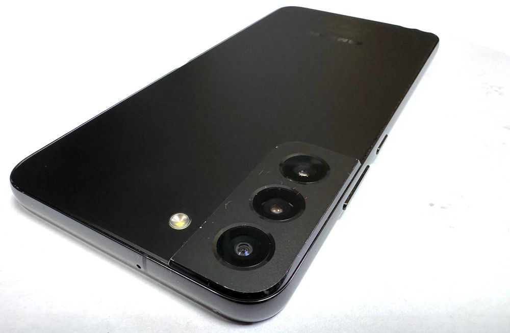 Samsung Galaxy S22+ Dual SIM 6/128GB SM-906B