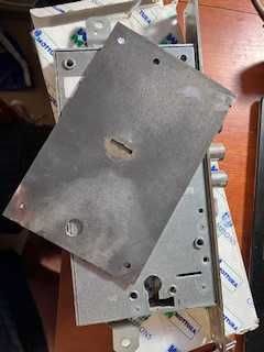 Продам замок Mottura 54797