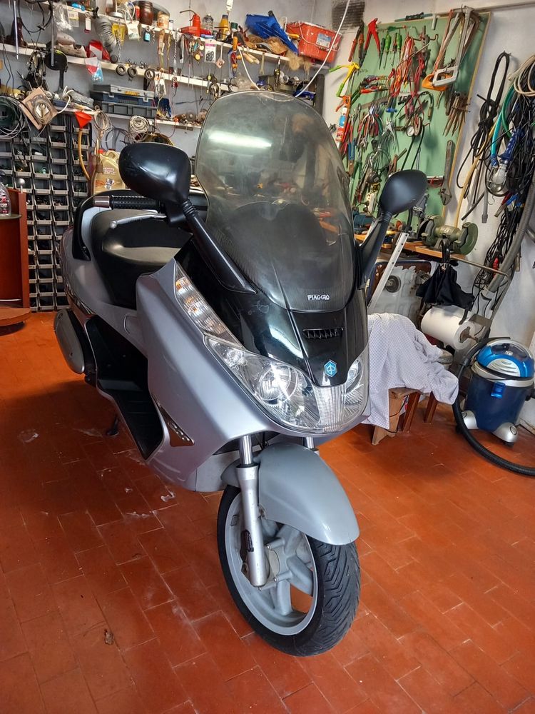 Piaggio X8 200cc