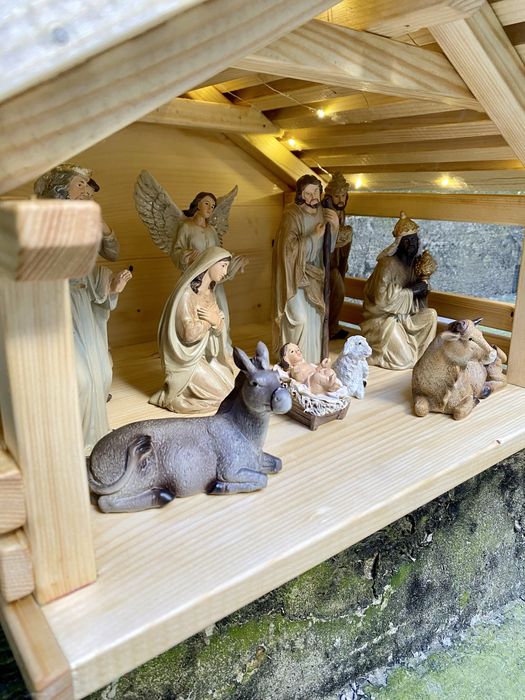 Різдвяна Шопка з фігурами / Різдвяний Вертеп / Ісусик в яслах / Різдво