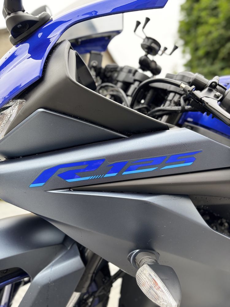 Yamaha YZF125-A R125