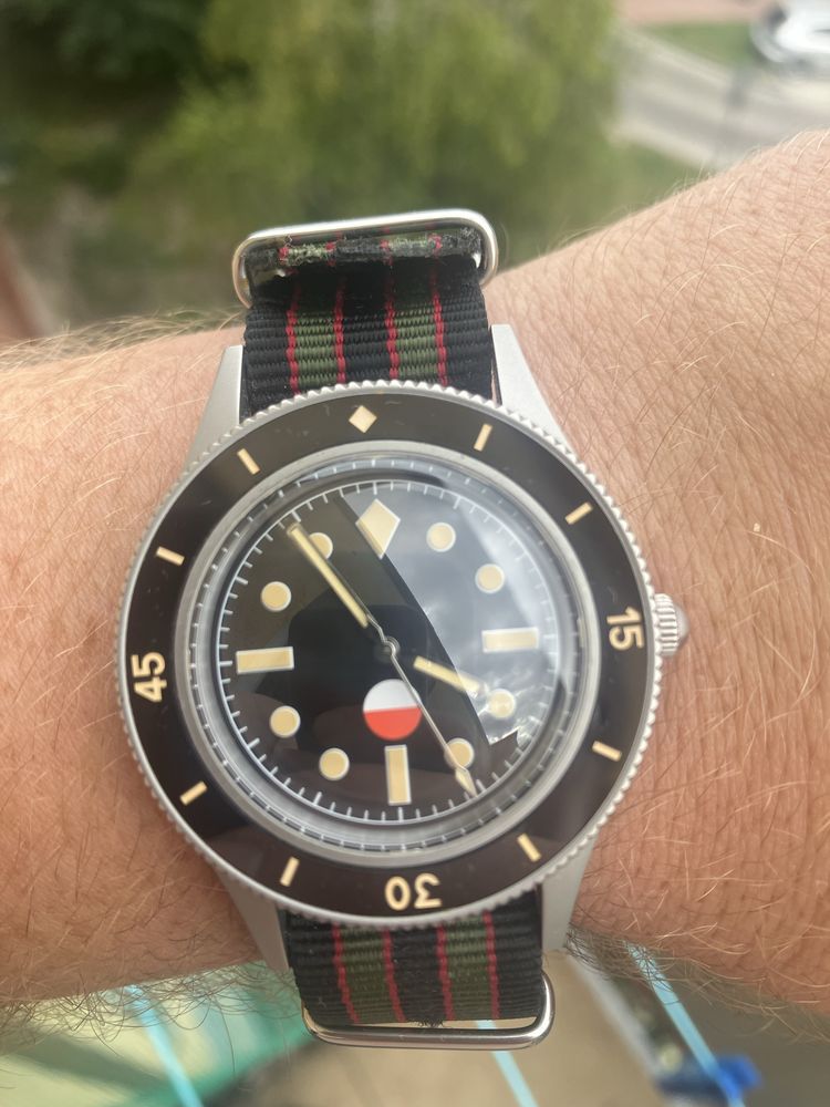 Tandorio 50-fathoms diver