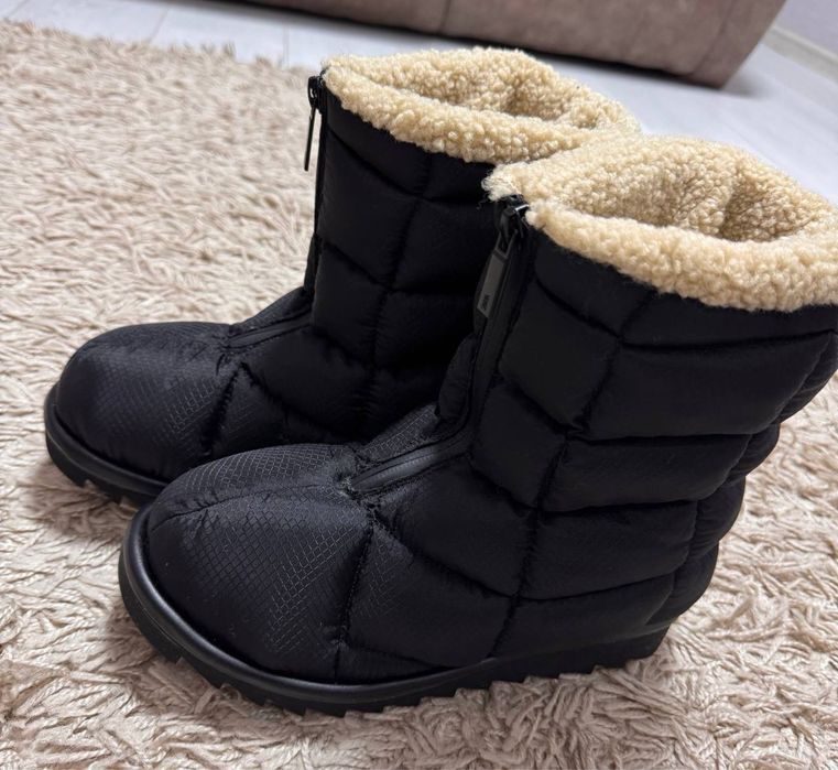 Дутіки zara 38 розмір