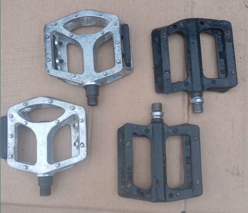 J-Bikes Pedais BTT plataforma e encaixe Shimano xt Syncros