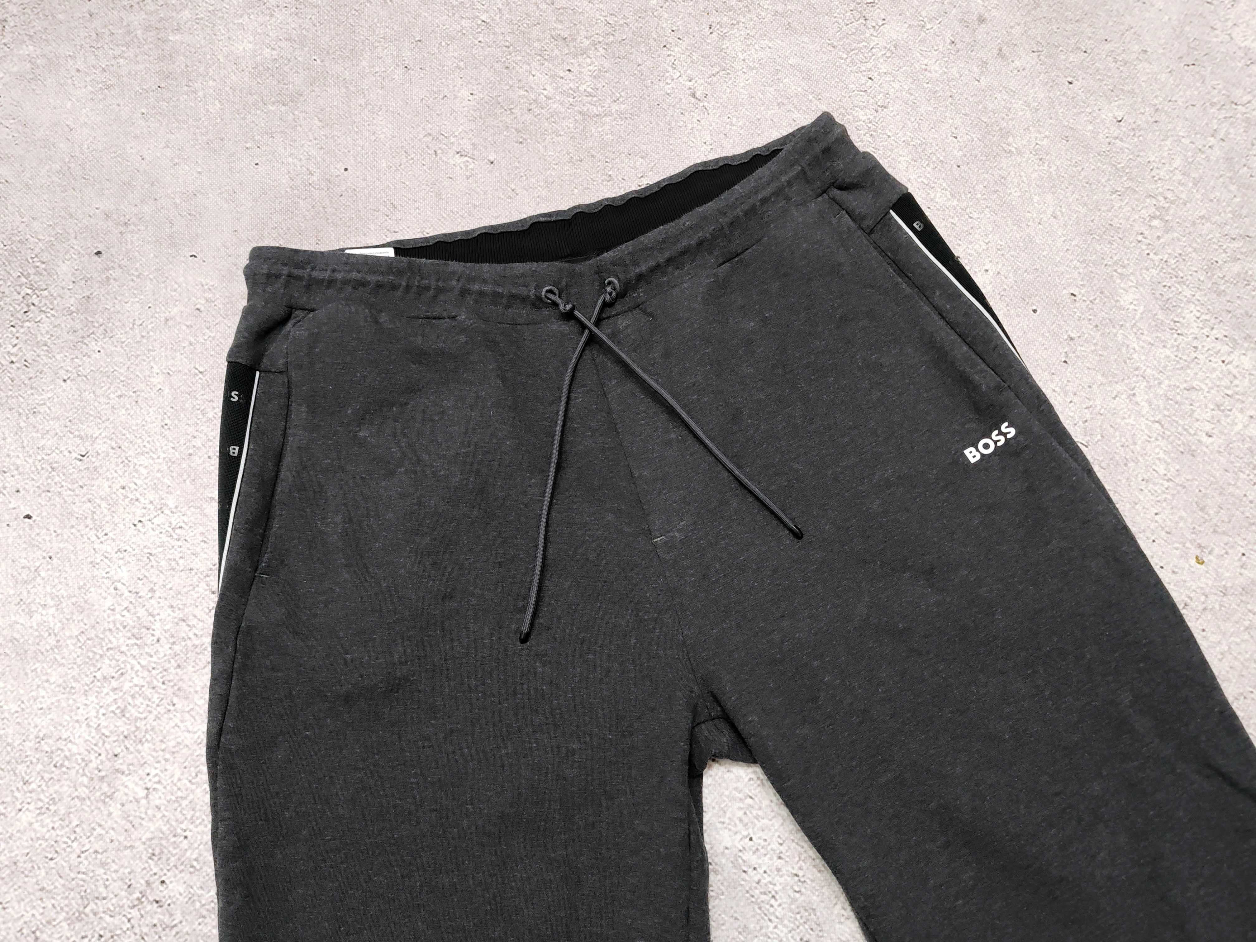 XL | HUGO BOSS Spodnie dresowe dresy Nowy model