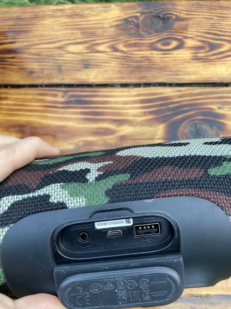 Колонка JBL Charge 3 (читайте описание)