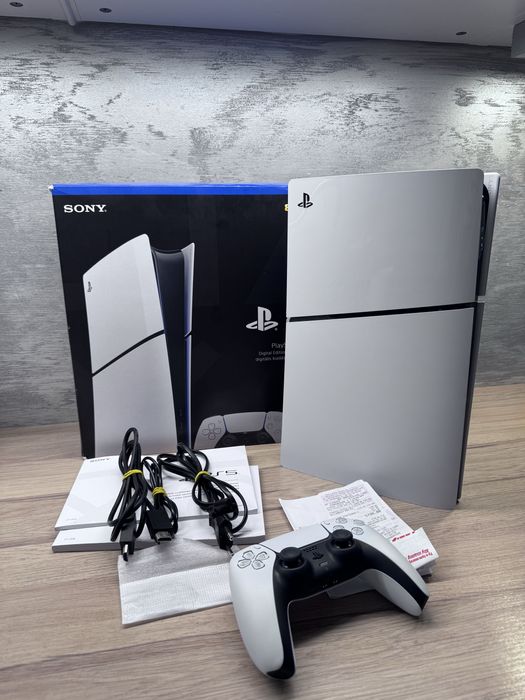 OKAZJA / PS 5  DIGITAL SLIM / GWARANCJA/ 15 Gier/Playstation 5
