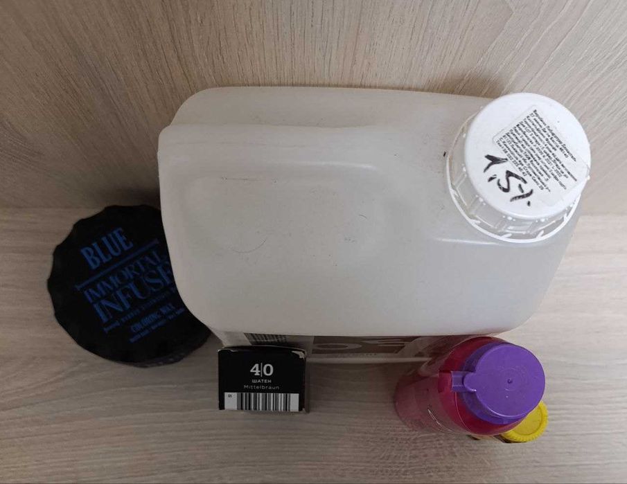 Распродажа профессиональных красок для волос