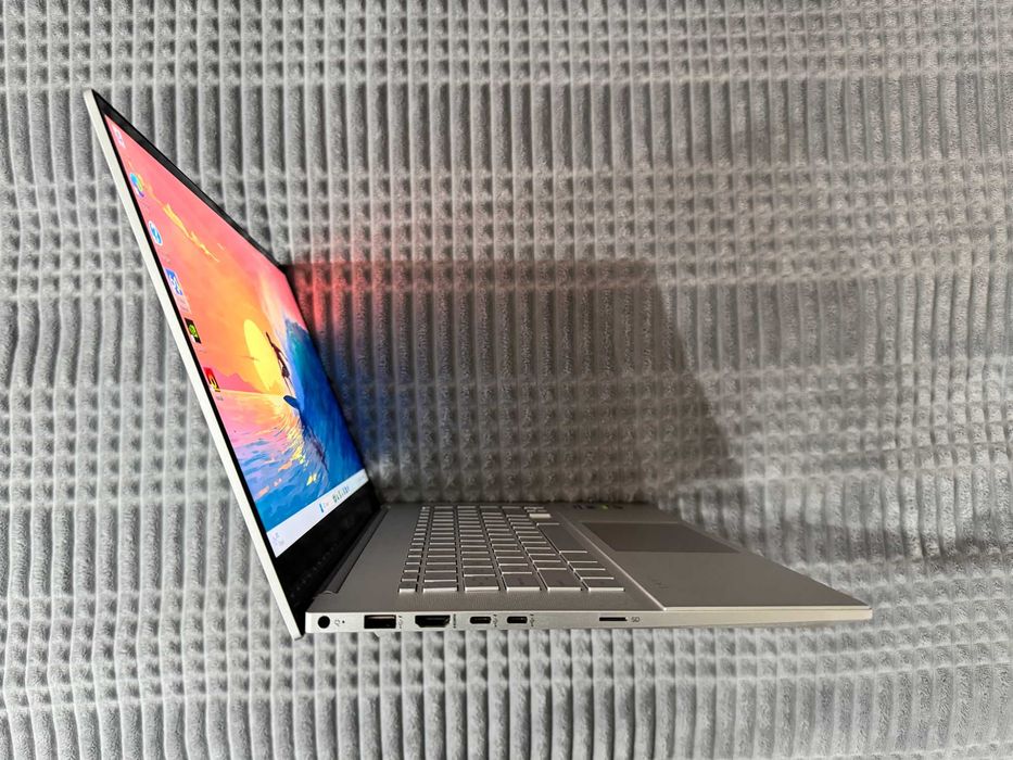 Ноутбук HP Envy 15 | i7-11800H RTX 3050 | Ram-32 SSD-1ТБ | FHD IPS