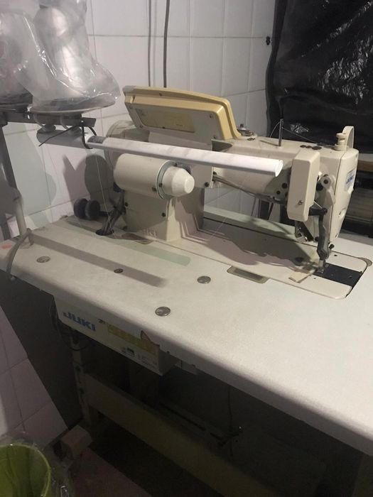 Maquina de costura ponto corrido juki