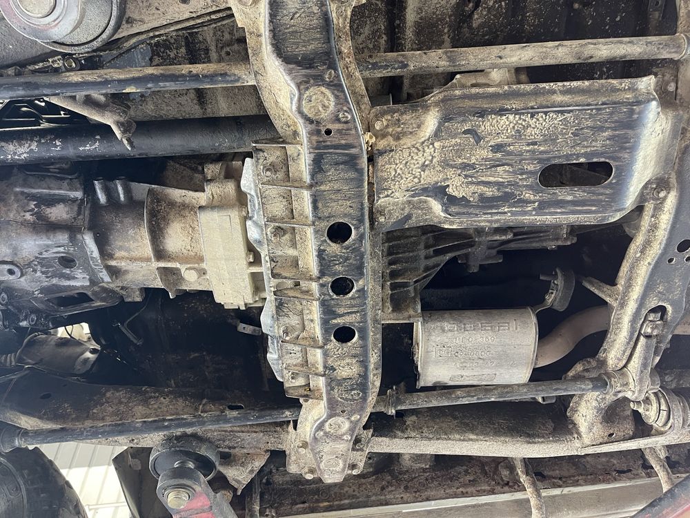 Skrzynia z reduktotem super select pajero 2 2.8 SSB