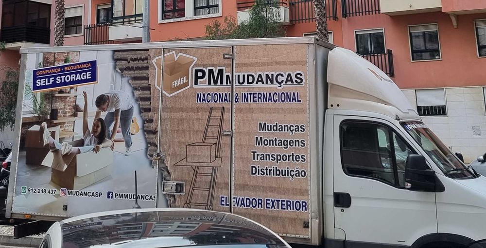 Mudanças/Transportes/Entregas por todo o país