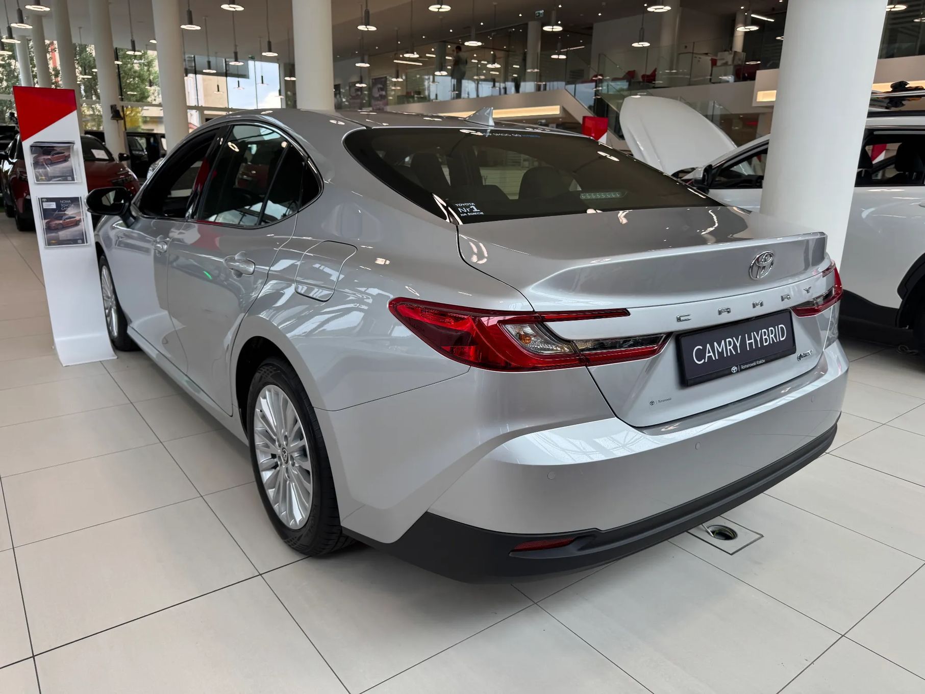 Toyota Camry Toyota Camry Comfort od ręki 2024