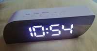 Relógio despertador digital