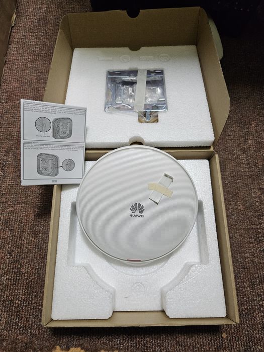 WiFi роутер Huawei AirEngine5760-51 новий