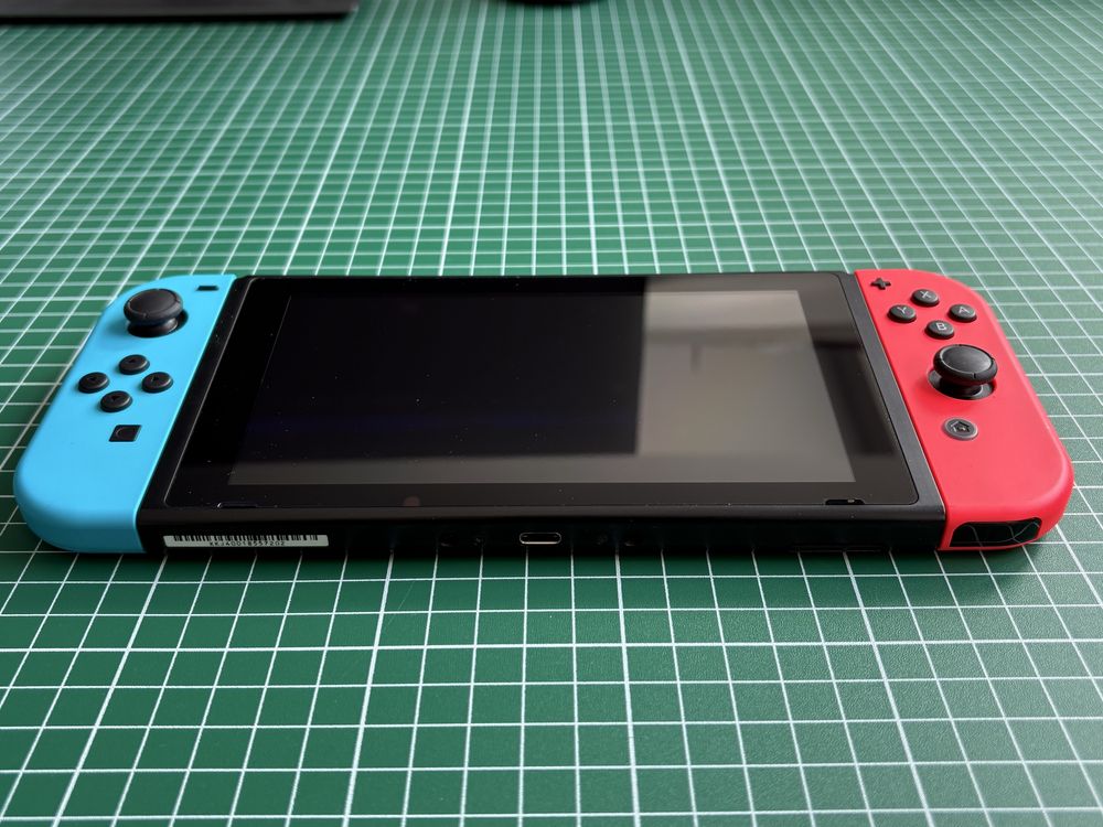 Nintendo Switch v2 HAC-001(-01)