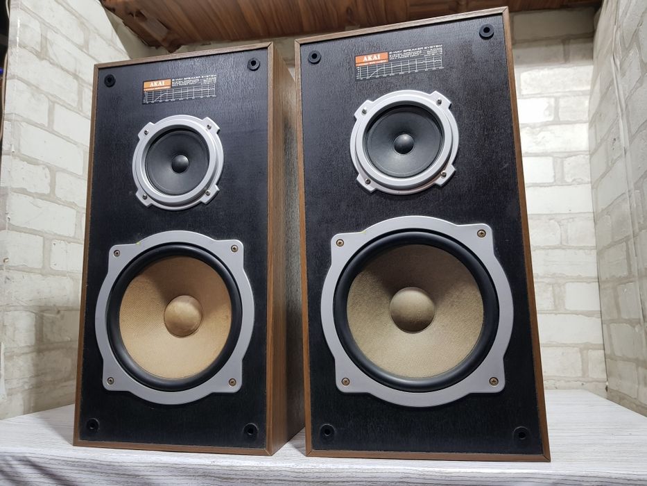 Акустика AKAI SR-H30, потужність 40 Вт, б/у з Німеччини
