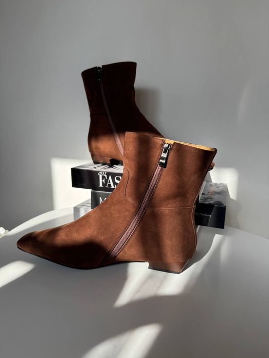 Нові замшеві ботінки , сапоги , чоботи , черевики