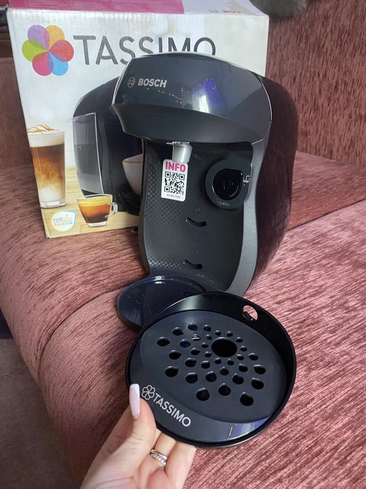 Капсульная кофеварка BOSCH Tassimo Happy TAS 1002
