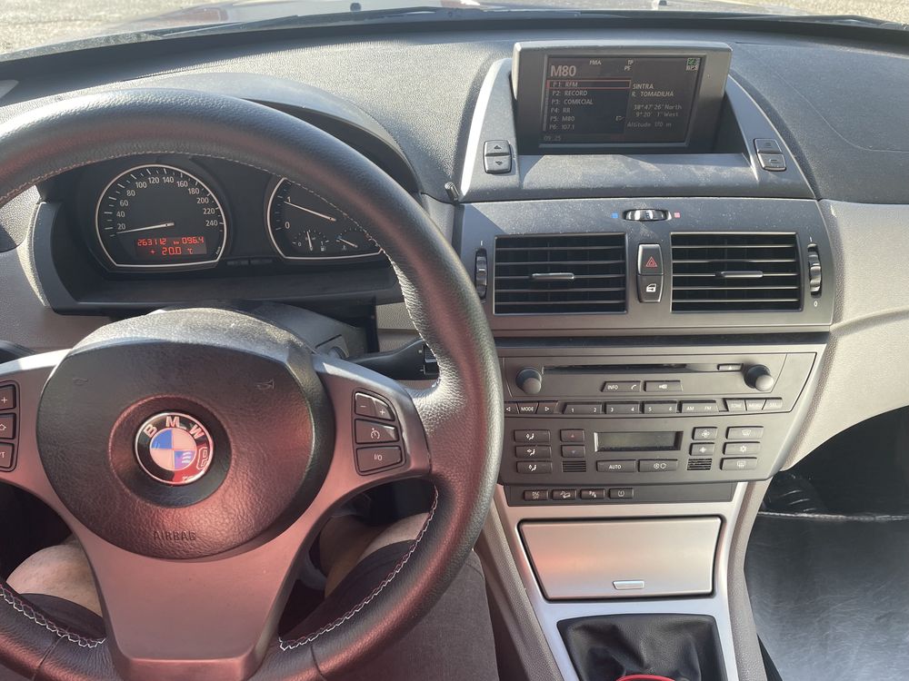 Bmw X 3 azul …………