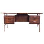Secretaria Dinamarquesa em Pau Santo - Vintage Nordico Mid-Century