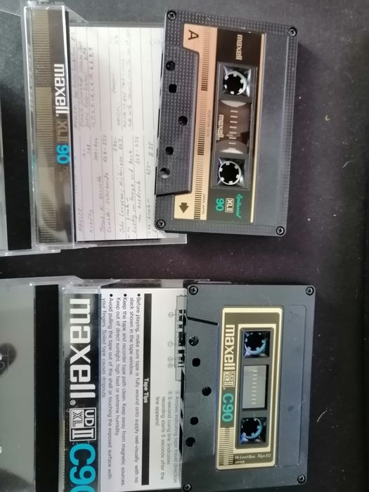 Аудиокассеты Maxell