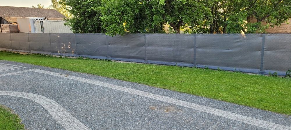Siatka Cieniująca 90% Grafit Na Ogrodzenie 140 g/m2 1,5m x 25m