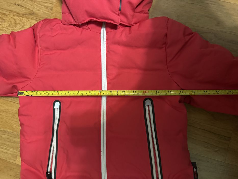 Reima зимова куртка для дівчинки