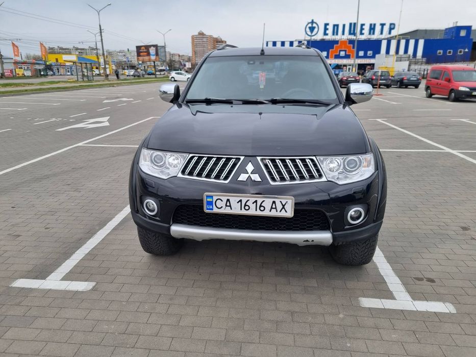 Mitsubishi Pajero Sport