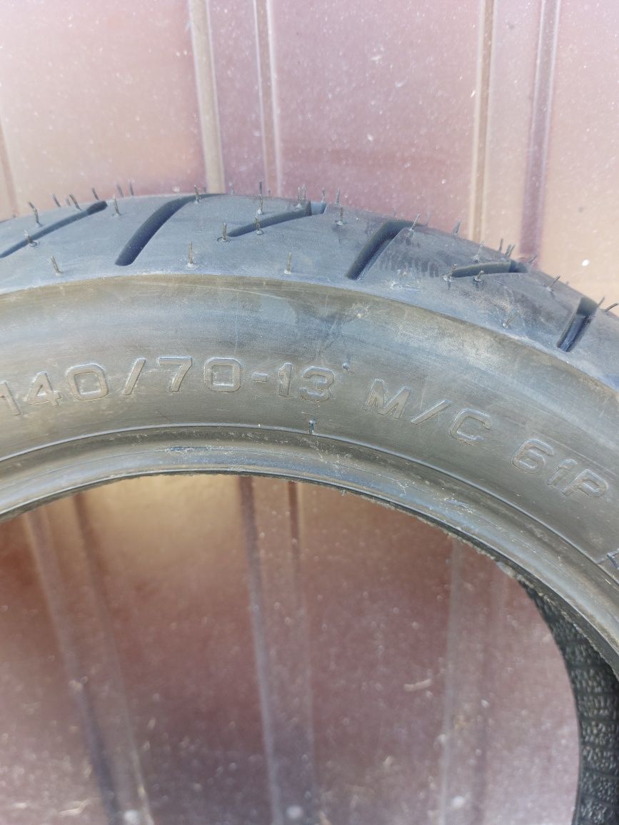 Opona Pirelli 1409/70/13