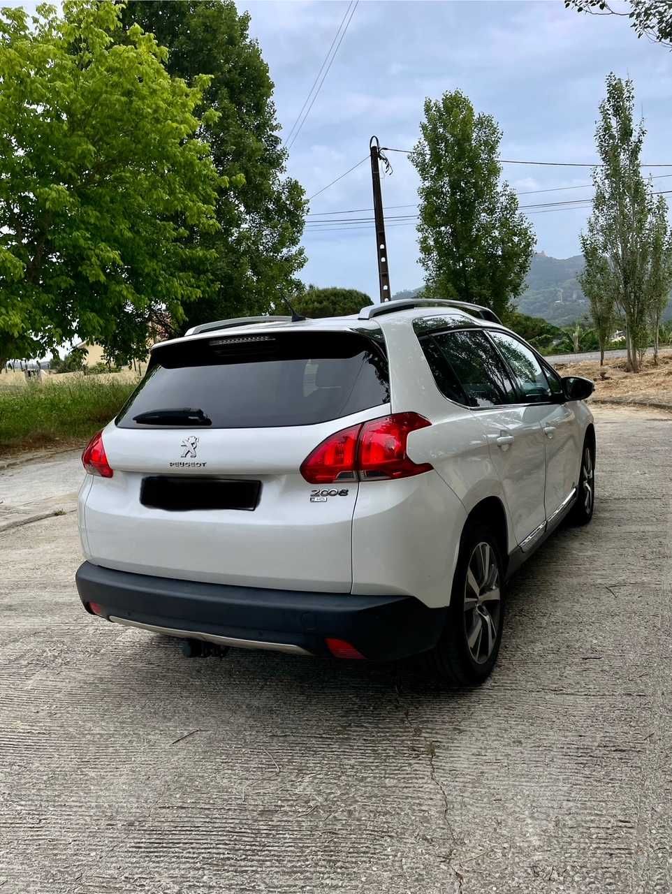 Peugeot 2008 1.6HDI ALLURE *Gasóleo*