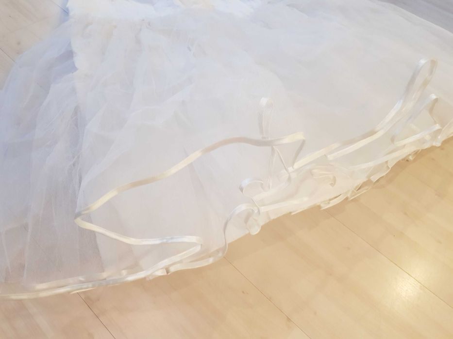 strój długa spódnica tiulowa biała XL 529