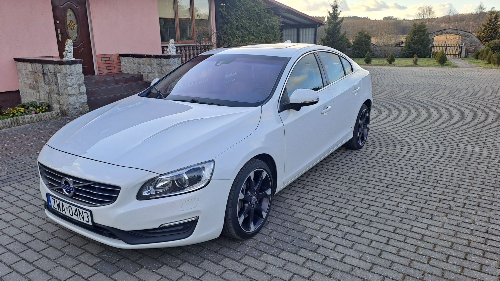 Volvo S60 T5 R-Design 2.5T + Gaz