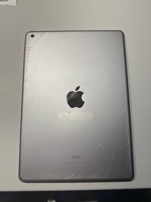 Ipad 5 2017 32GB 9.7 Space Grey WiFi MDM