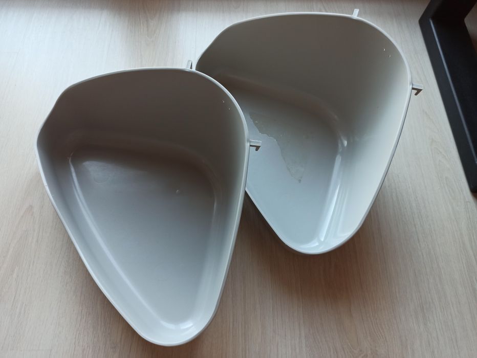 Oddam za darmo dużą kuwetę dla królika 2 szt