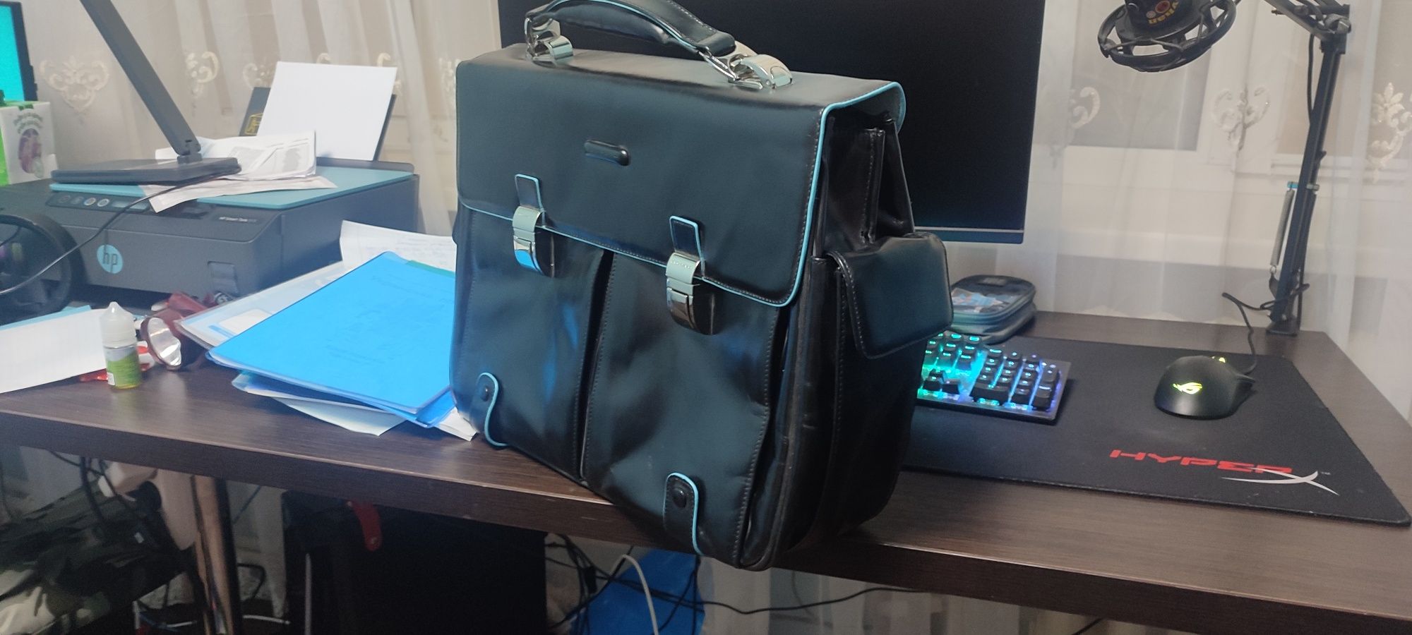Портфель Piquadro