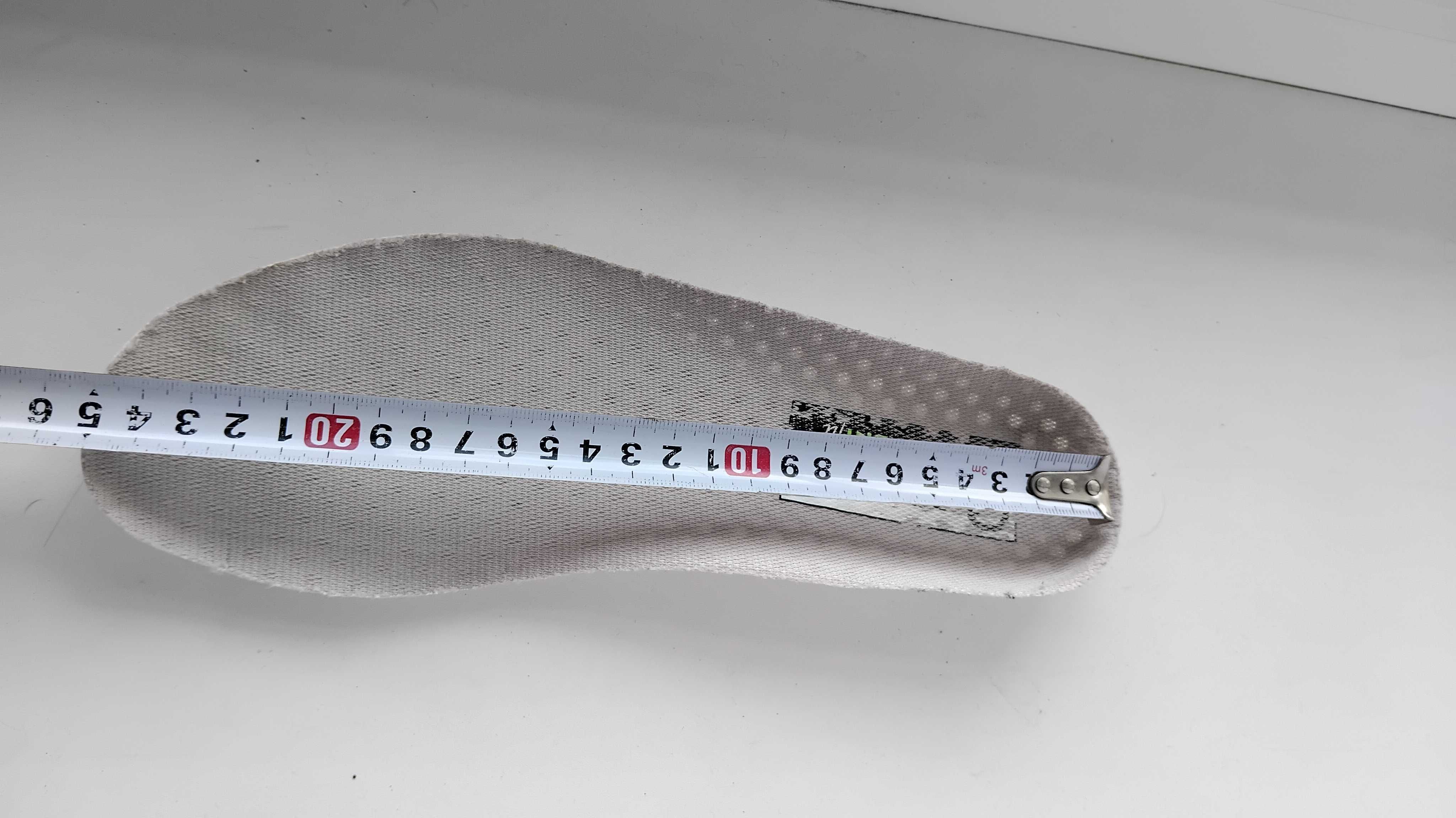 Scarpa 40р 25см кросiвки