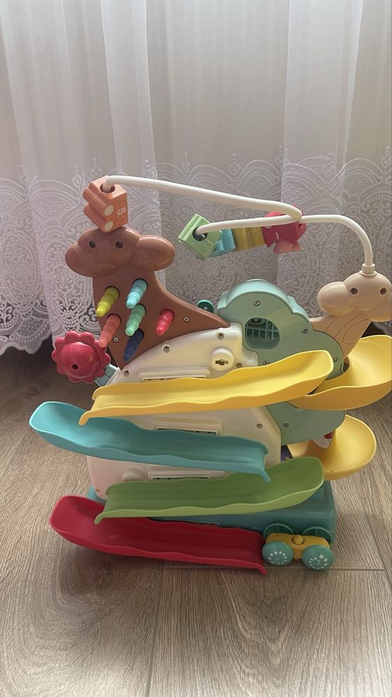 Інтерактивна іграшка