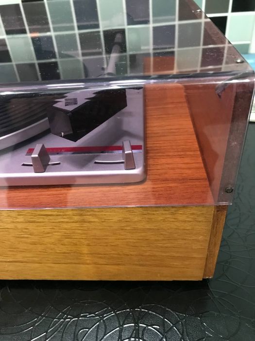 Telefunken HIFI 210 він же Perpetuum Ebner PE 34 Вініловий програвач