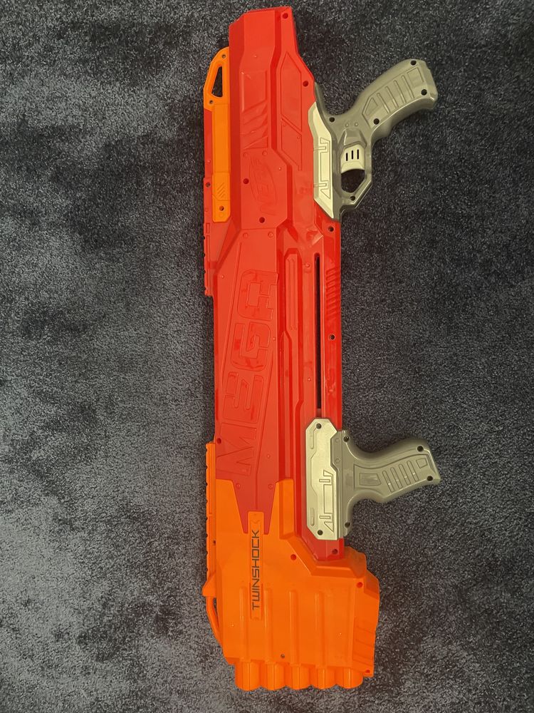 Nerf mega twinshock