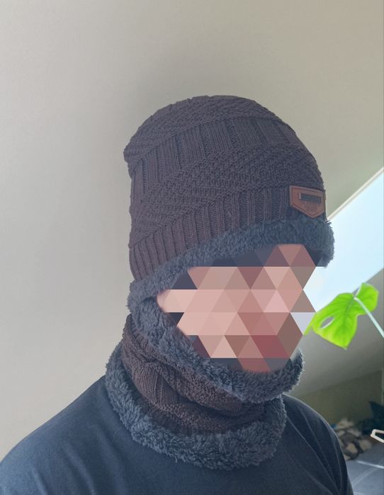 Komplet czapka i komin